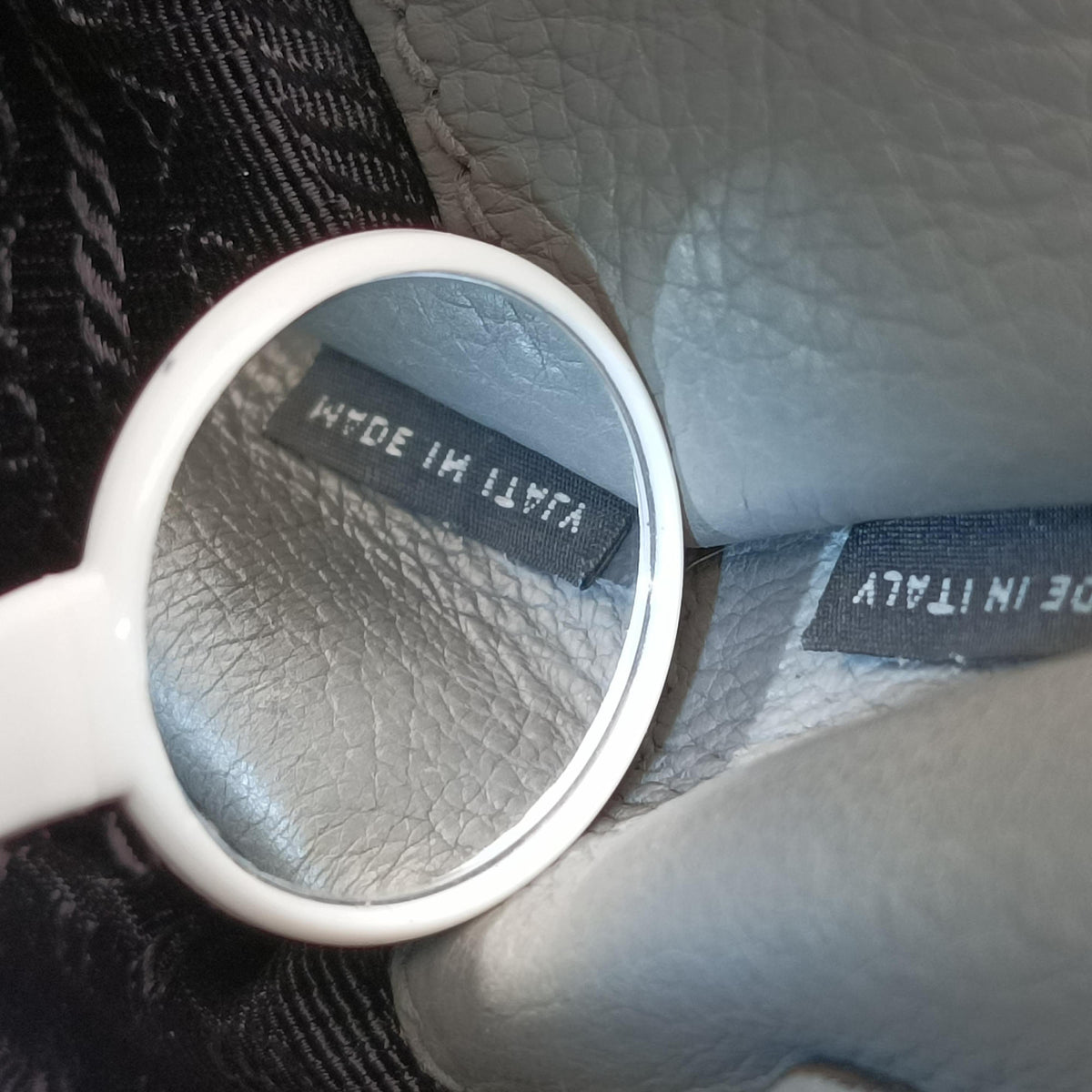 Secondhand Prada Glace Twin Pocket Tote Grey leather B2625M handbag | stylenewstar