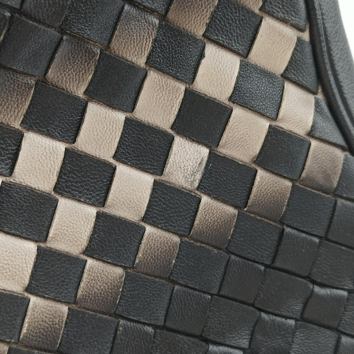 Pre-owned Bottega Veneta Intrecciato Black × Beige Lambskin  shoulderbag | stylenewstar