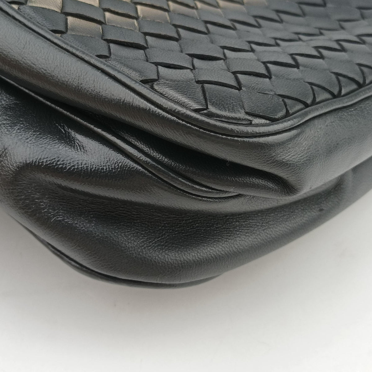 Pre-owned Bottega Veneta Intrecciato Black × Beige Lambskin  shoulderbag | stylenewstar