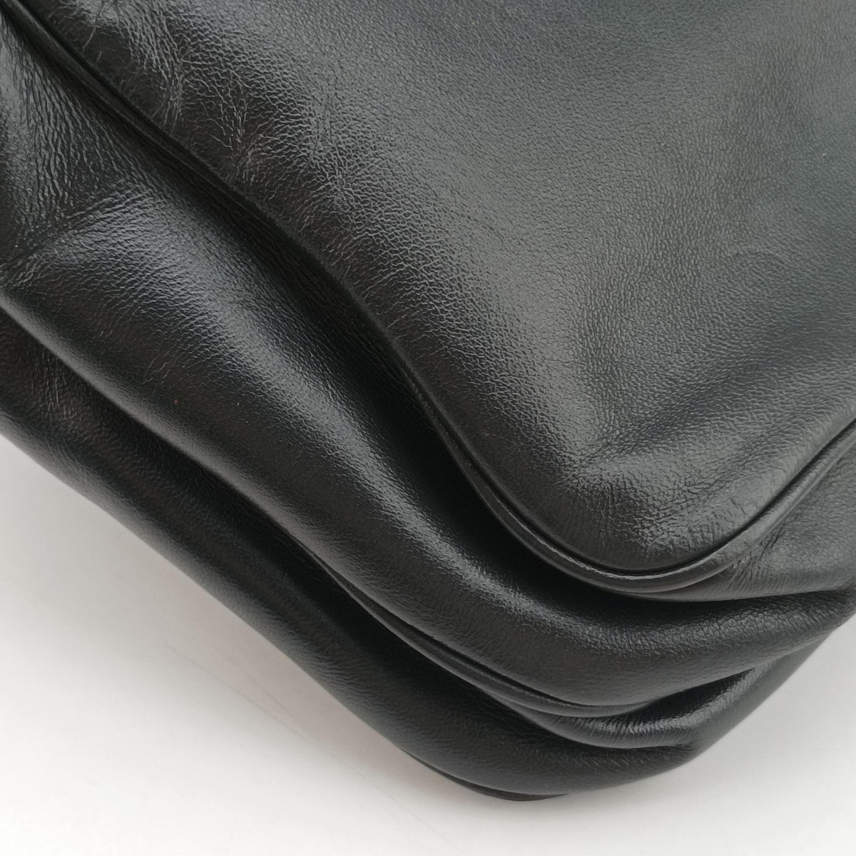 Pre-owned Bottega Veneta Intrecciato Black × Beige Lambskin  shoulderbag | stylenewstar