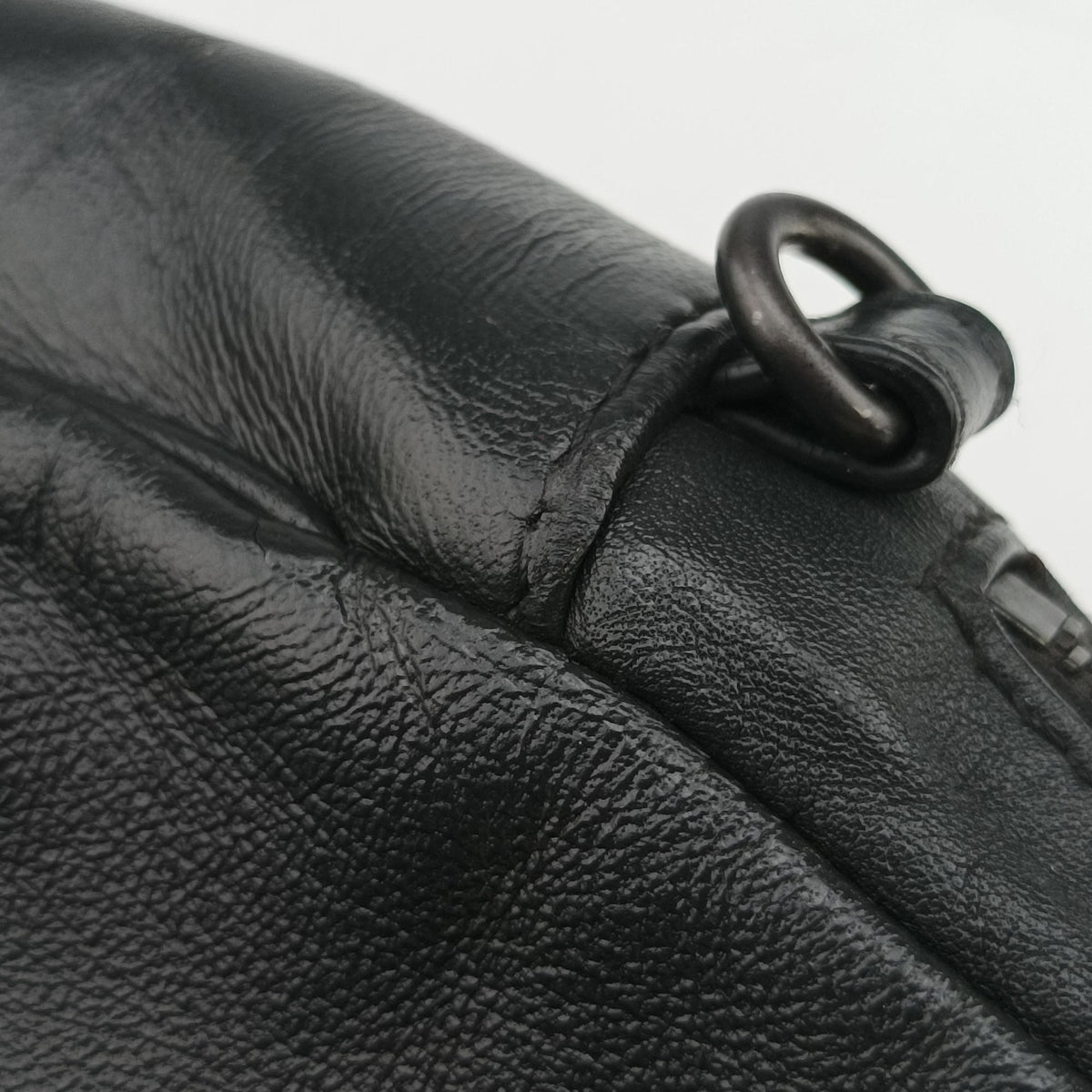 Pre-owned Bottega Veneta Intrecciato Black × Beige Lambskin  shoulderbag | stylenewstar