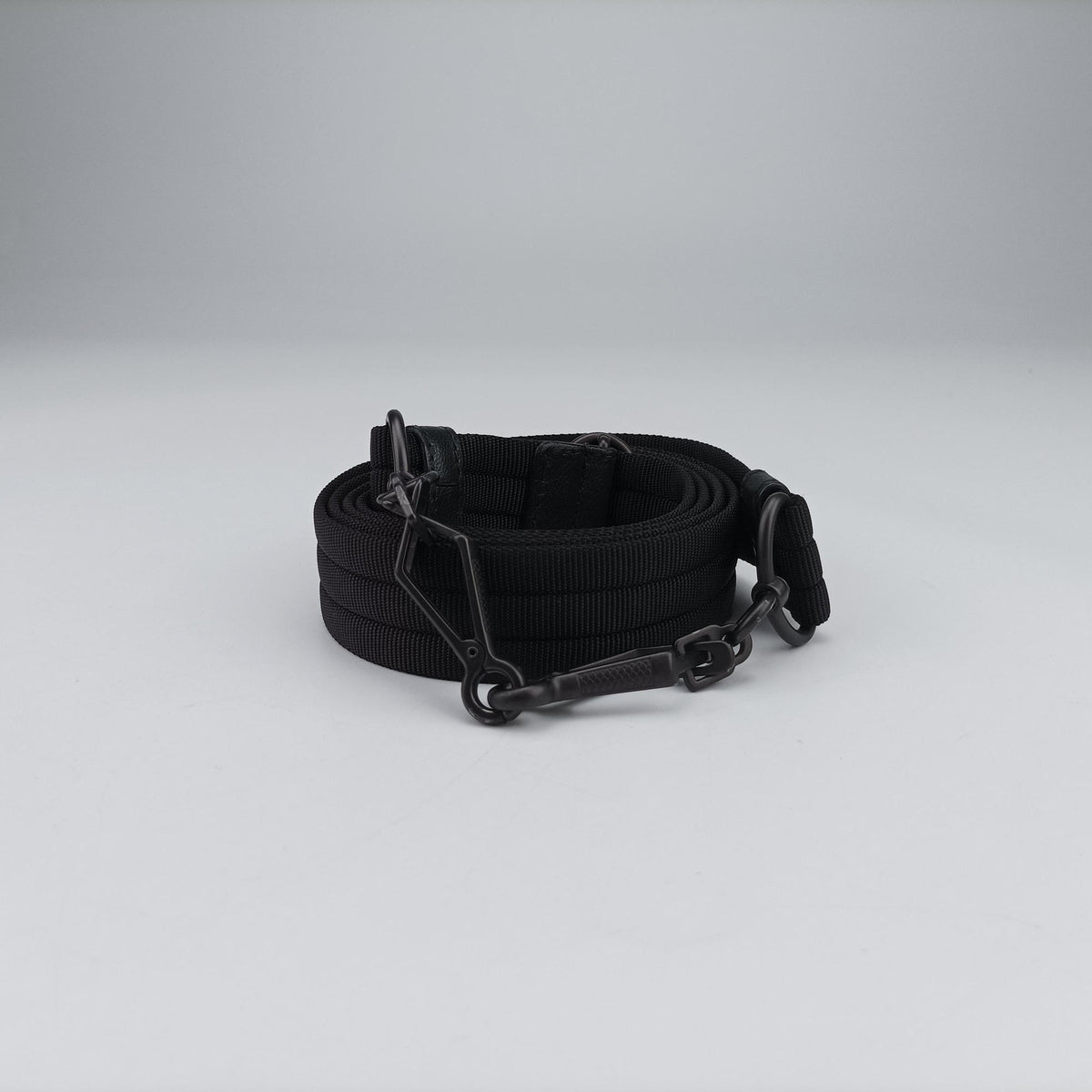 Pre-owned Bottega Veneta Intrecciato Black × Beige Lambskin  shoulderbag | stylenewstar