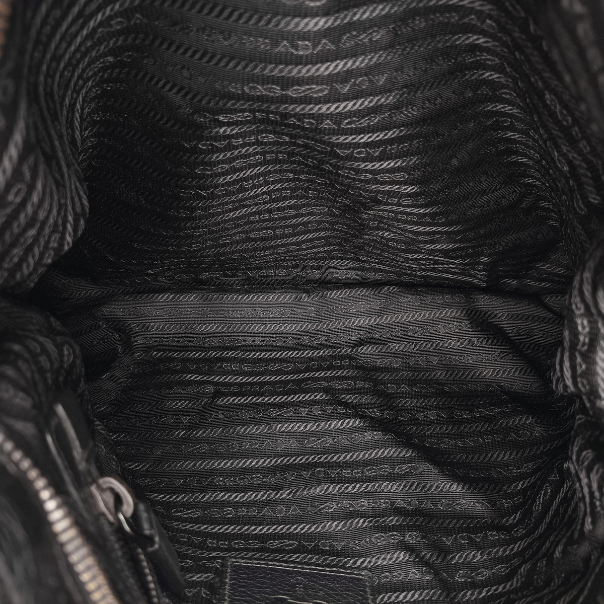 Pre-owned Prada Logo Black Leather VA0802 shoulderbag | stylenewstar