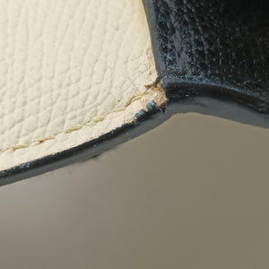 Pre-owned Valextra Iside White × Black Calfskin  shoulderbag | stylenewstar