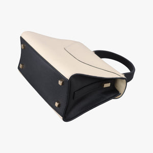 Pre-owned Valextra Iside White × Black Calfskin  shoulderbag | stylenewstar