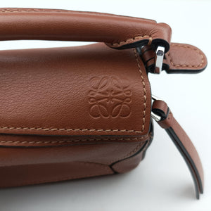 Pre-owned Loewe Puzzle Brown Leather  shoulderbag | stylenewstar