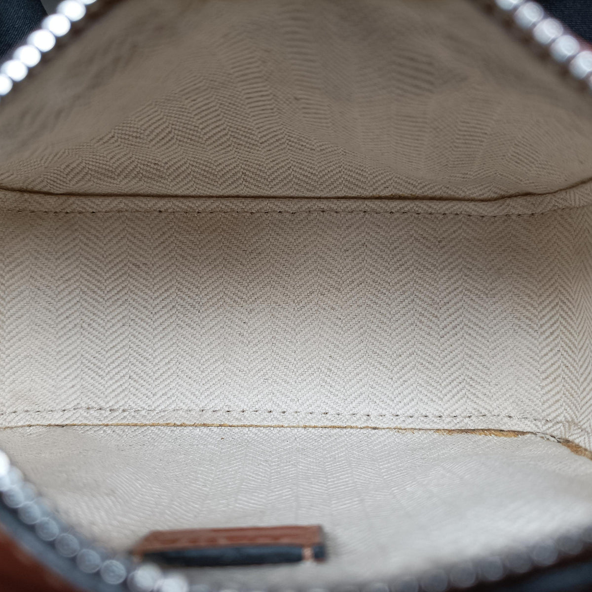 Pre-owned Loewe Puzzle Brown Leather  shoulderbag | stylenewstar