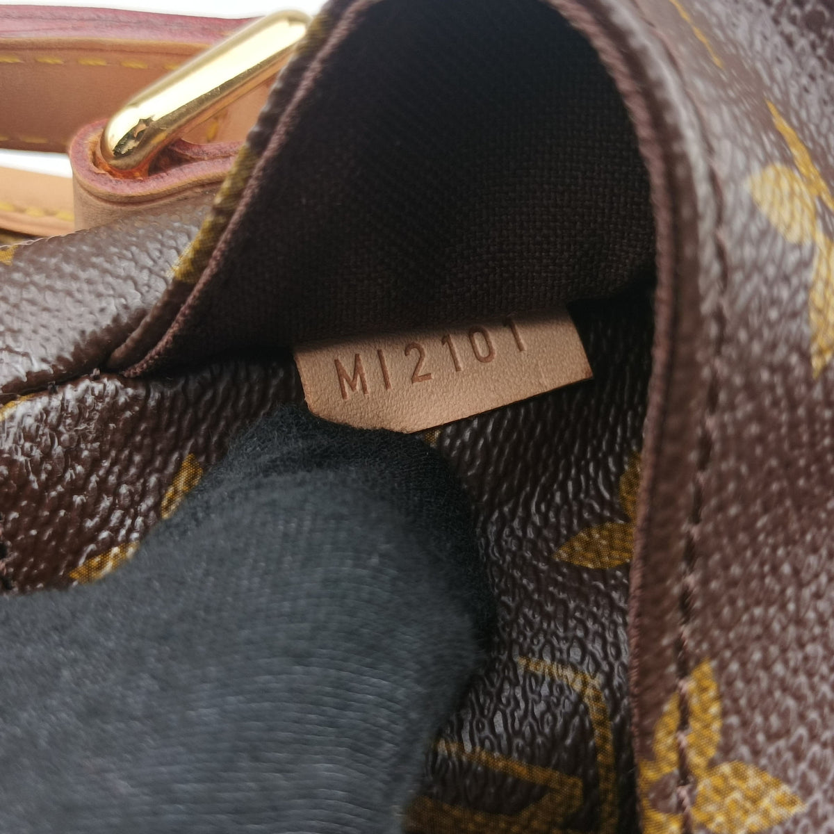 Vintage Louis Vuitton Menilmontant PM Brown Monogram canvas M40474 shoulderbag | stylenewstar