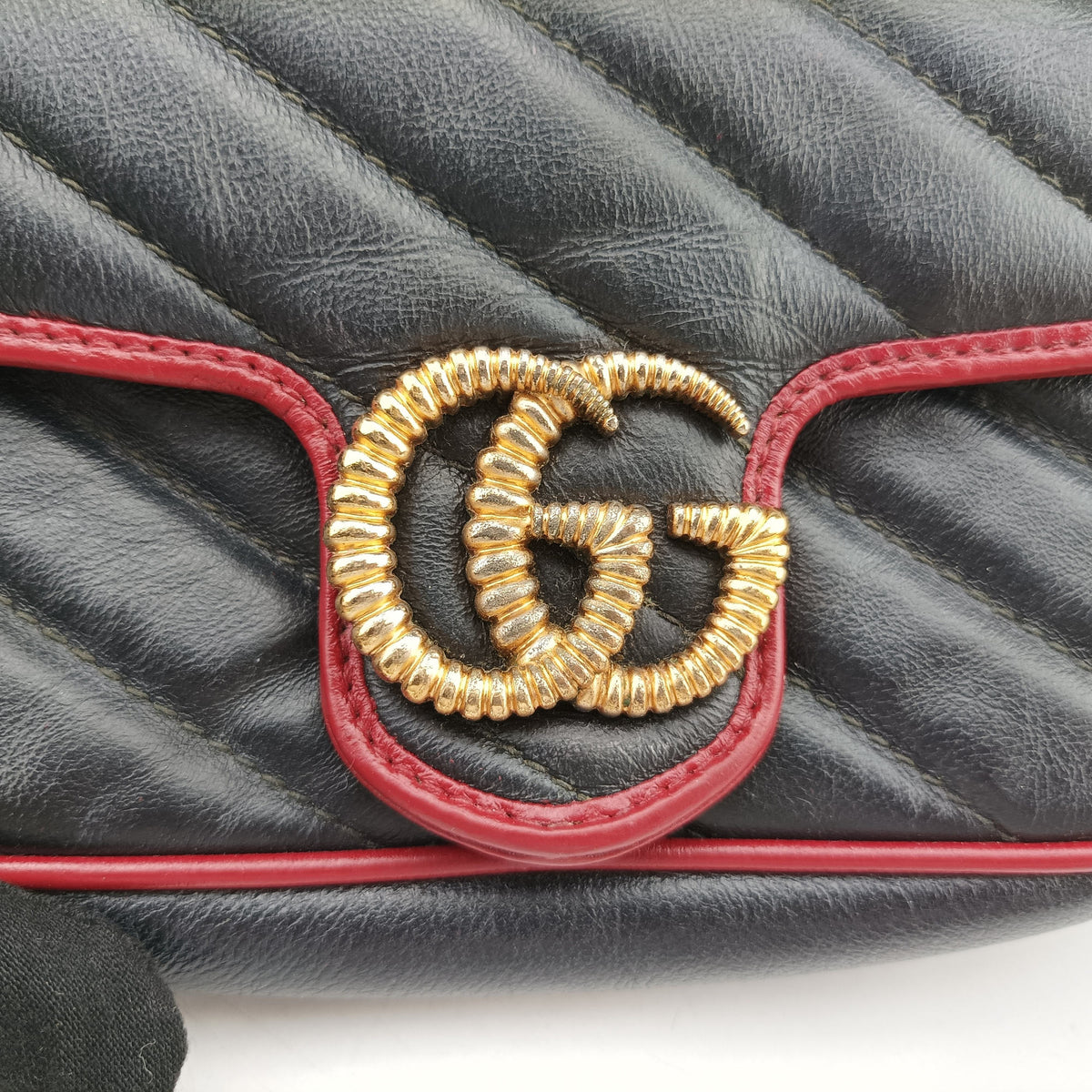 Pre-owned Gucci GG Marmont Black Leather 574969 shoulderbag | stylenewstar
