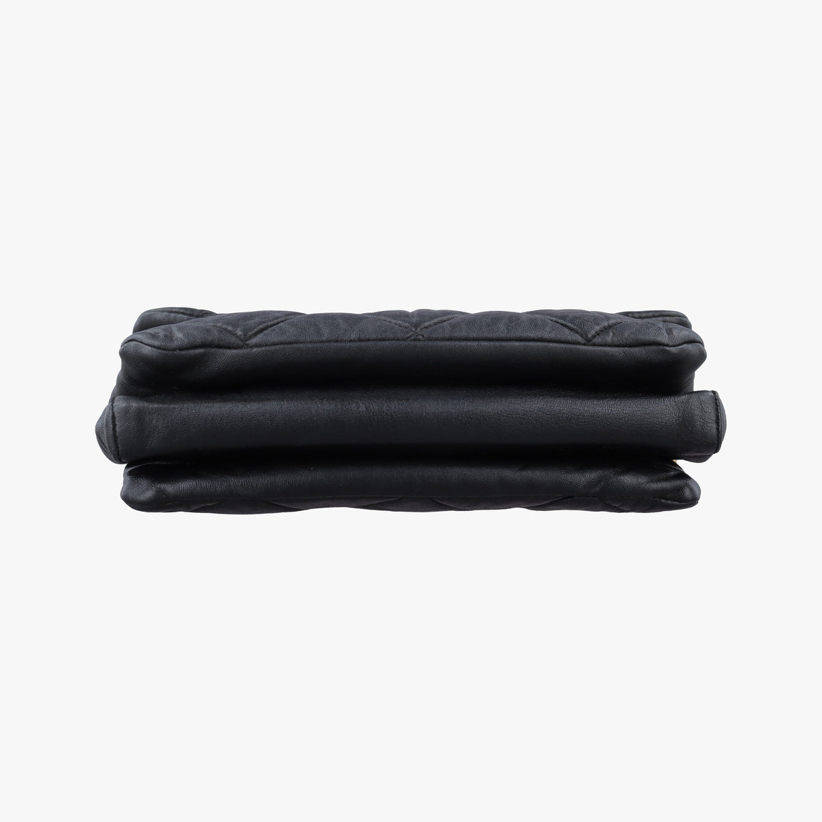 Pre-owned Ferragamo Vara Quilted Black Leather  shoulderbag | stylenewstar