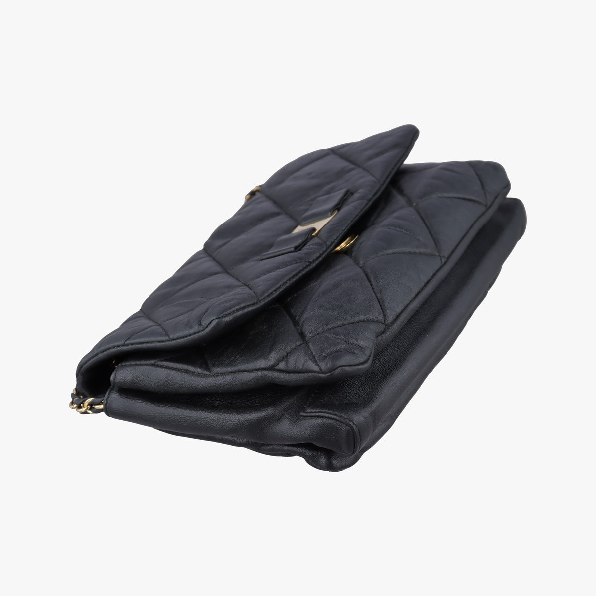 Pre-owned Ferragamo Vara Quilted Black Leather  shoulderbag | stylenewstar