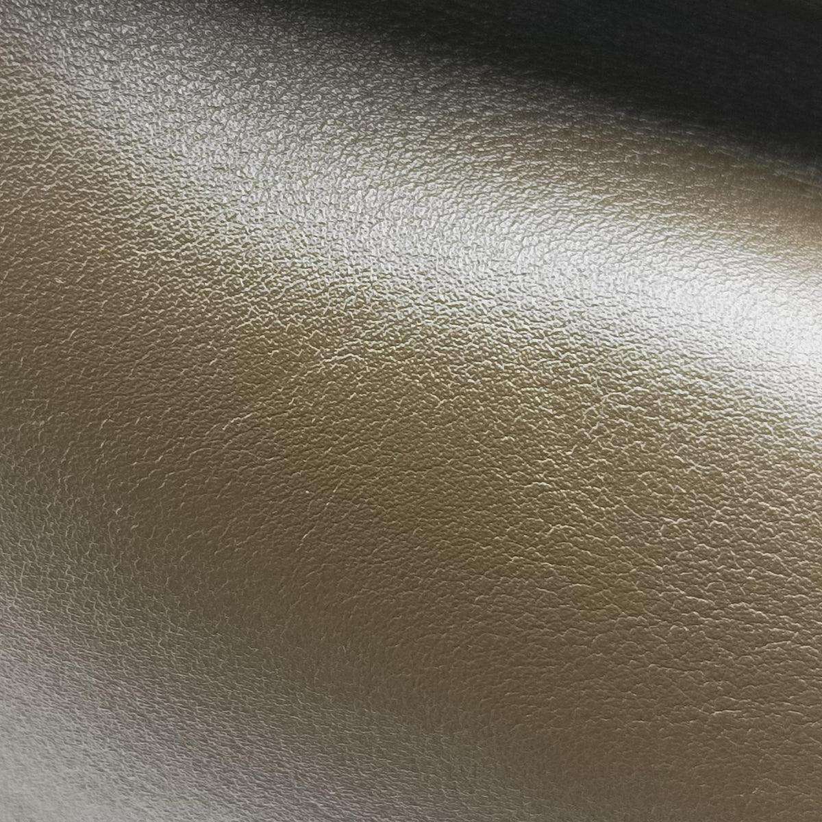 Pre-owned Celine Luggage Mini Shopper Beige x Black x Green leather  handbag | stylenewstar