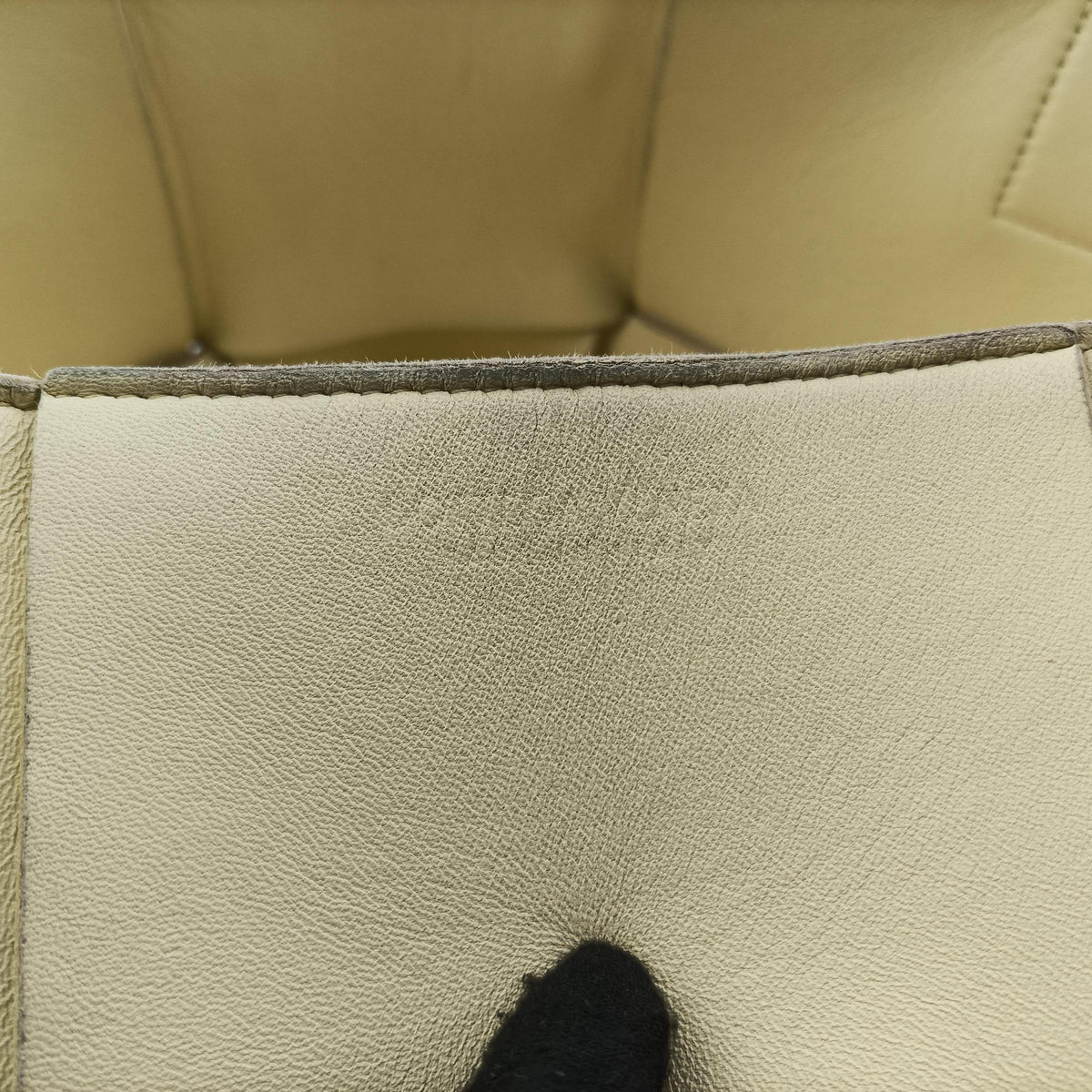 Pre-owned Bottega Veneta THE ARCO Tote small Yellow lambskin  handbag | stylenewstar