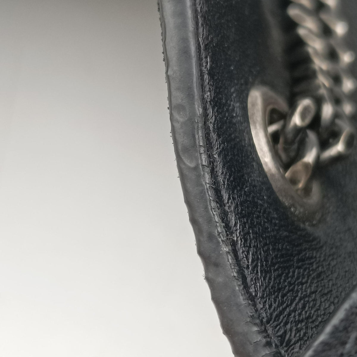 Secondhand Yves Saint Laurent Kate Star Black Suede 471286 shoulderbag | stylenewstar
