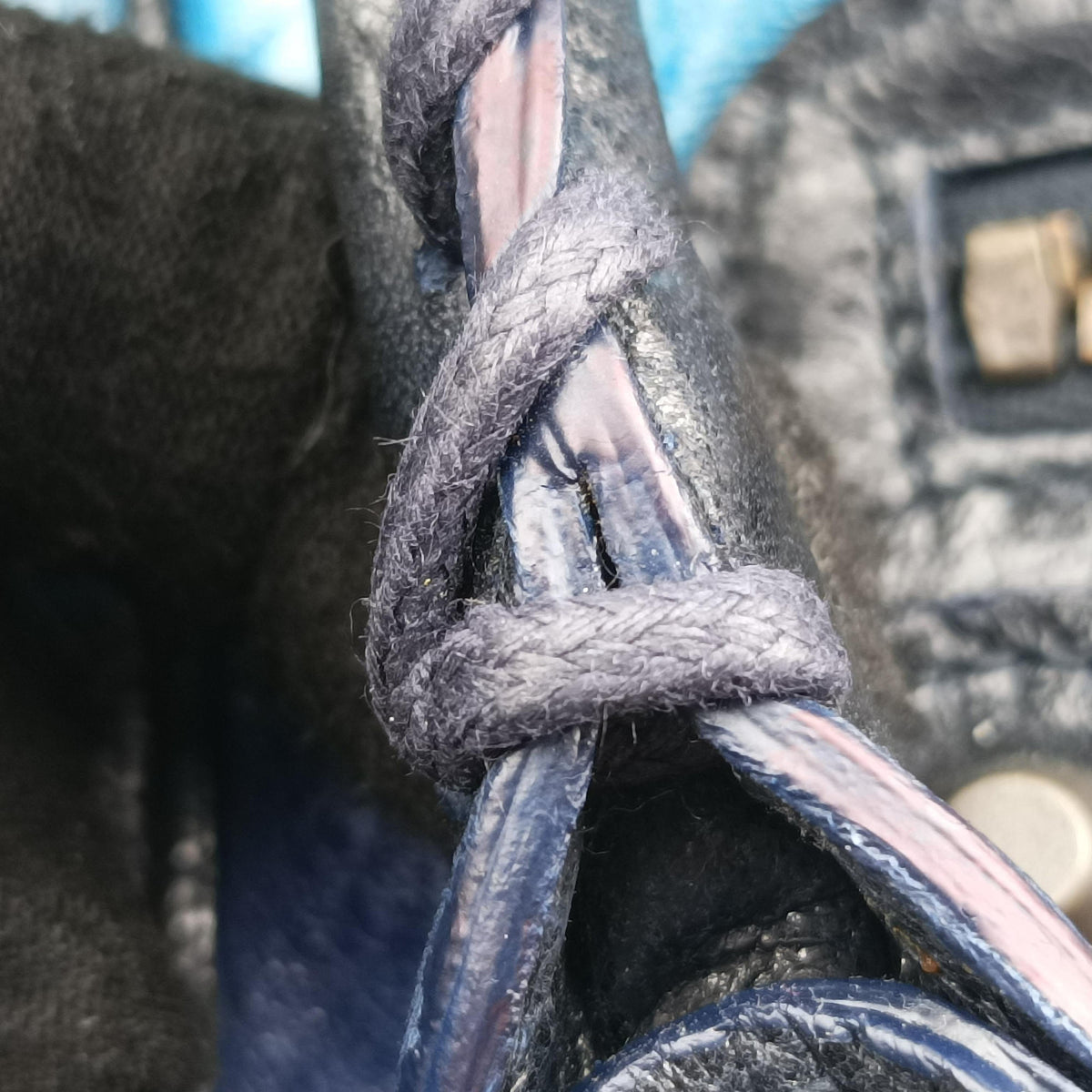 Pre-owned Balenciaga Sunday Tote Blue Leather  handbag | stylenewstar