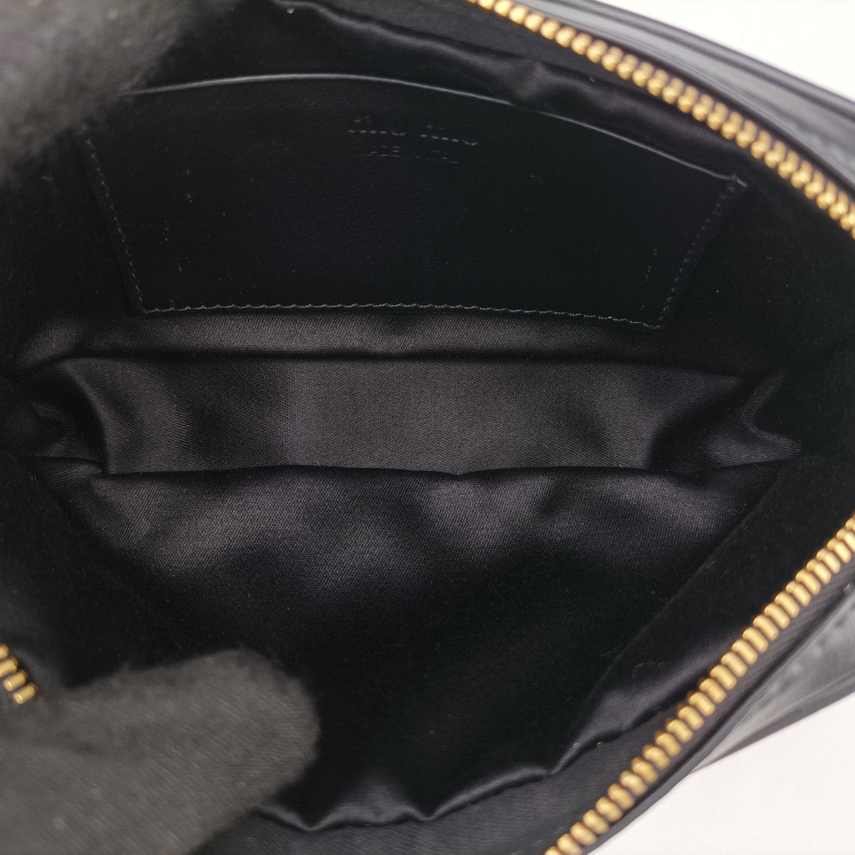 Pre-owned Miu Miu Logo belt Black leather  bum bag/waist bag | stylenewstar