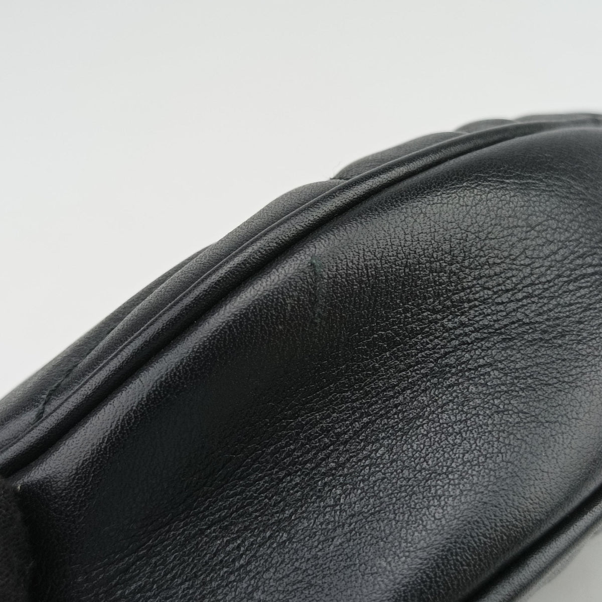 Pre-owned Gucci GG Marmont Black Leather 476434 bum bag/waist bag | stylenewstar