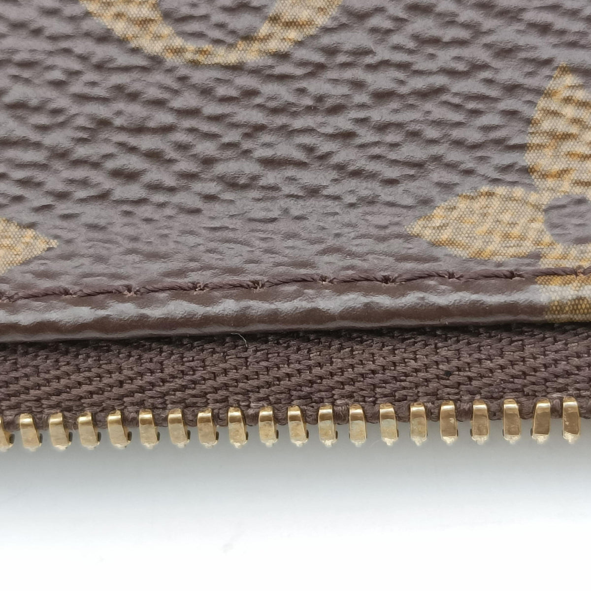 Pre-owned Louis Vuitton MULTI POCHETTE ACCESSOIRES brown×khaki Monogram Canvas M44813 shoulderbag | stylenewstar