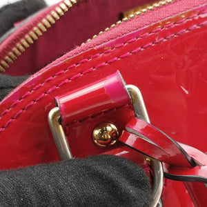 Pre-owned Louis Vuitton Alma BB pomme d'amour Vernis M90174 shoulderbag | stylenewstar
