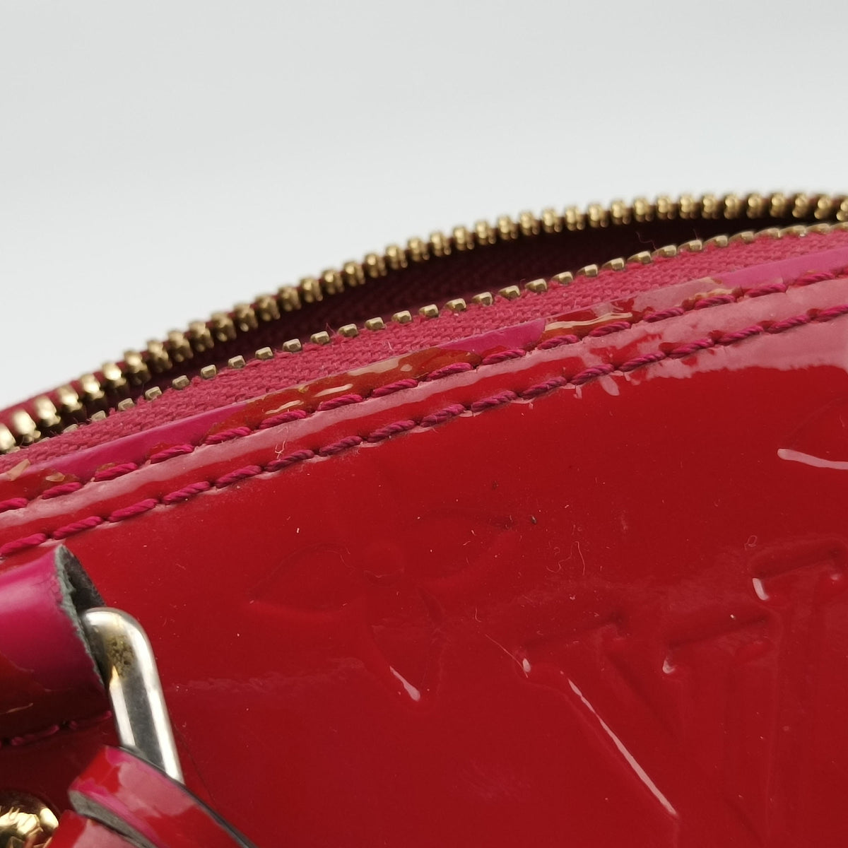 Pre-owned Louis Vuitton Alma BB pomme d'amour Vernis M90174 shoulderbag | stylenewstar