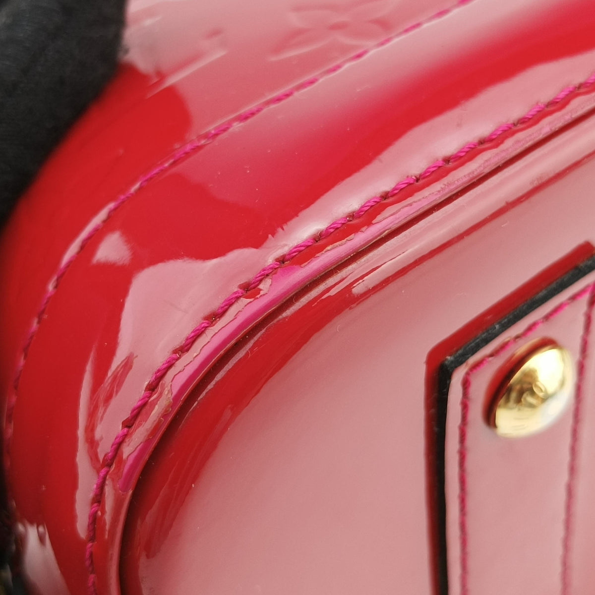 Pre-owned Louis Vuitton Alma BB pomme d'amour Vernis M90174 shoulderbag | stylenewstar