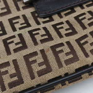 Pre-owned Fendi Zucchino Baguette Beige ×Brown Canvas×Leather 8BR002 handbag | stylenewstar