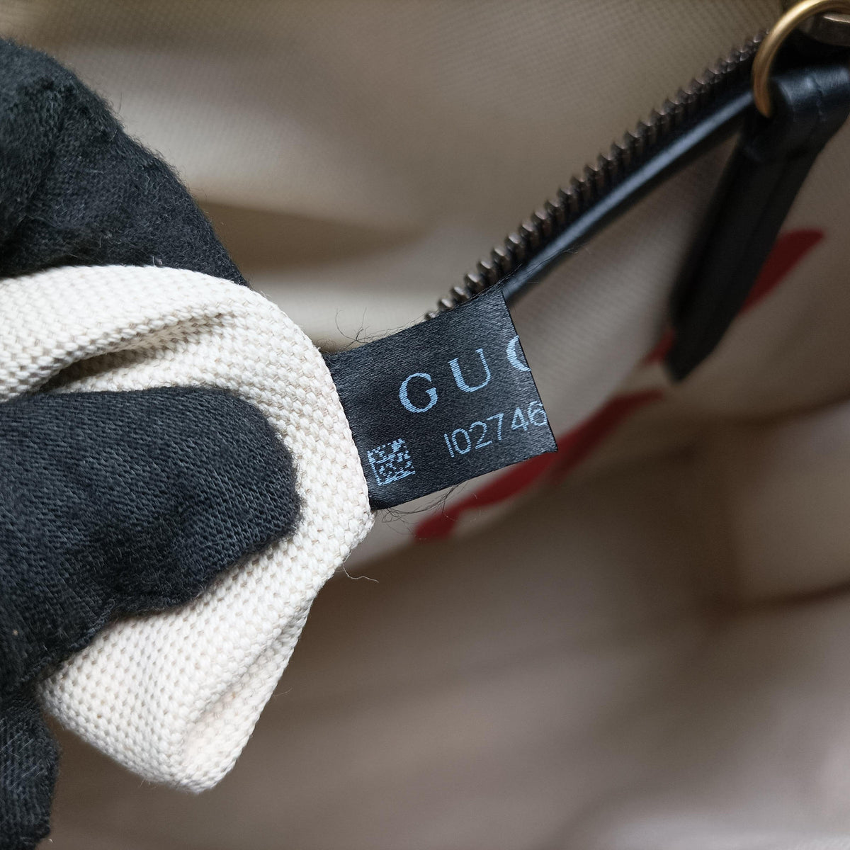 Vintage Gucci GG Supreme Bee beige×black PVC coated canvas×Leather 450950 shoulderbag | stylenewstar