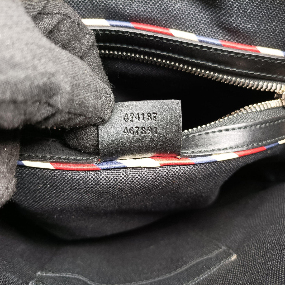 Vintage Gucci GG Supreme Courrier Messenger Black×Multicolour PVC coated canvas×Leather 474137 shoulderbag | stylenewstar