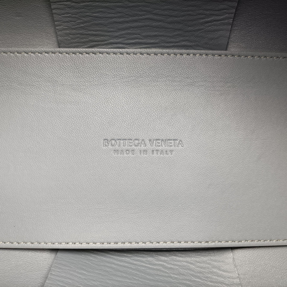 Pre-owned Bottega Veneta THE ARCO Tote Green lambskin  handbag | stylenewstar