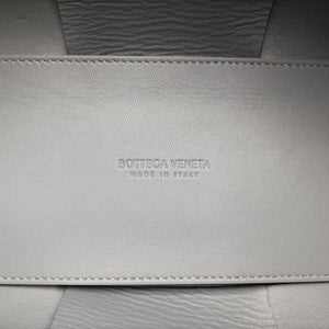 Pre-owned Bottega Veneta THE ARCO Tote Green lambskin  handbag | stylenewstar