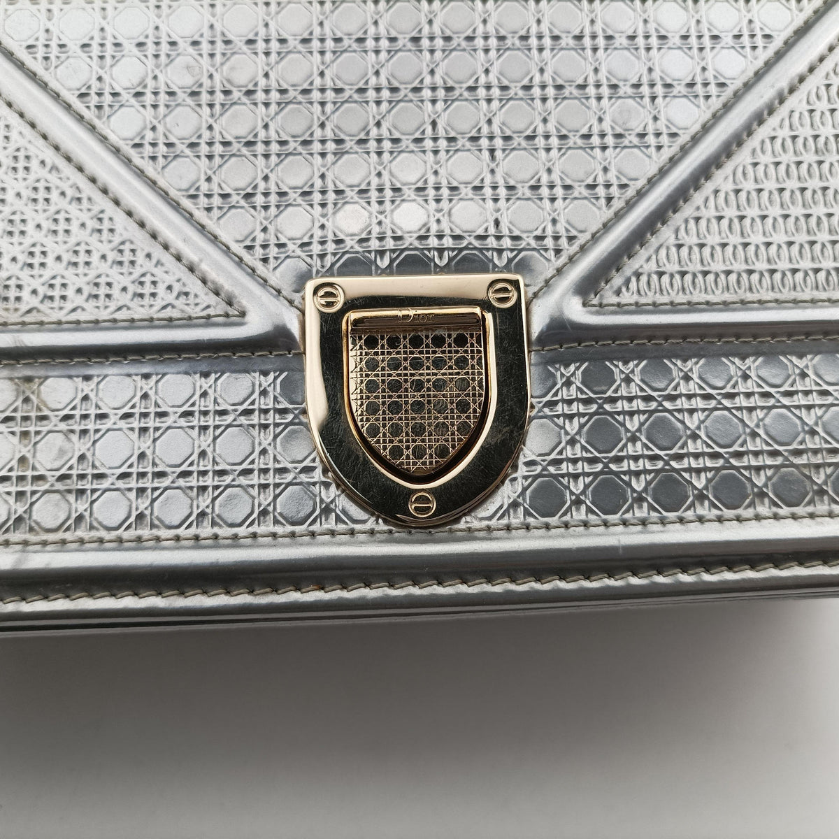Pre-owned Christian Dior Diorama Silver Patent  shoulderbag | stylenewstar