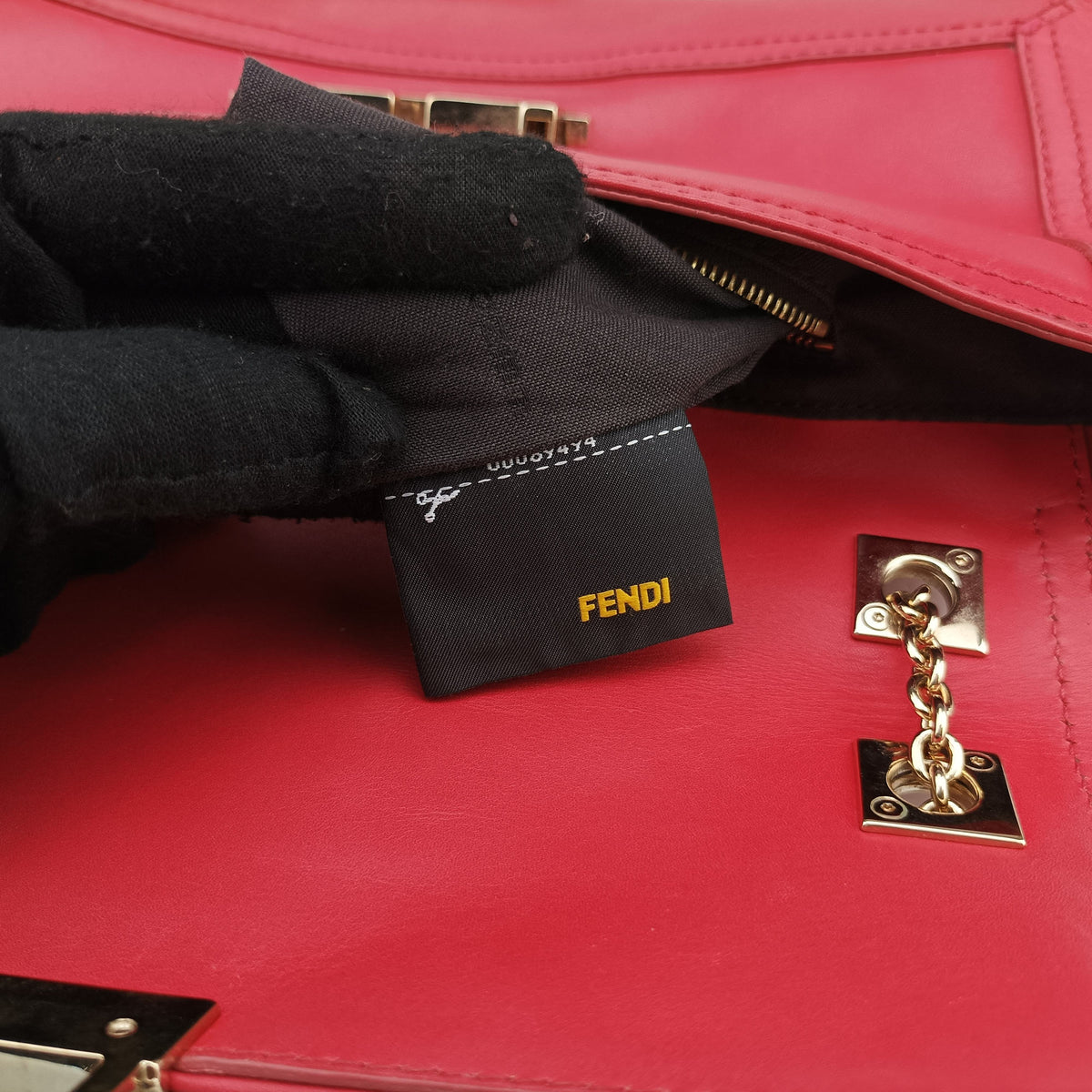 Pre-owned Fendi Baguette Chain Flap Red Leather 8BT139 shoulderbag | stylenewstar