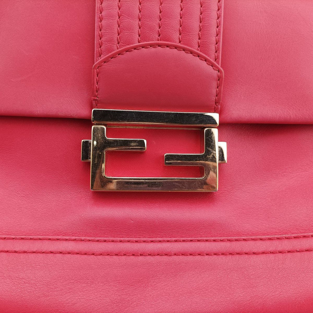 Pre-owned Fendi Baguette Chain Flap Red Leather 8BT139 shoulderbag | stylenewstar