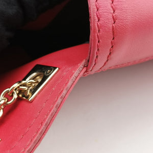 Pre-owned Fendi Baguette Chain Flap Red Leather 8BT139 shoulderbag | stylenewstar