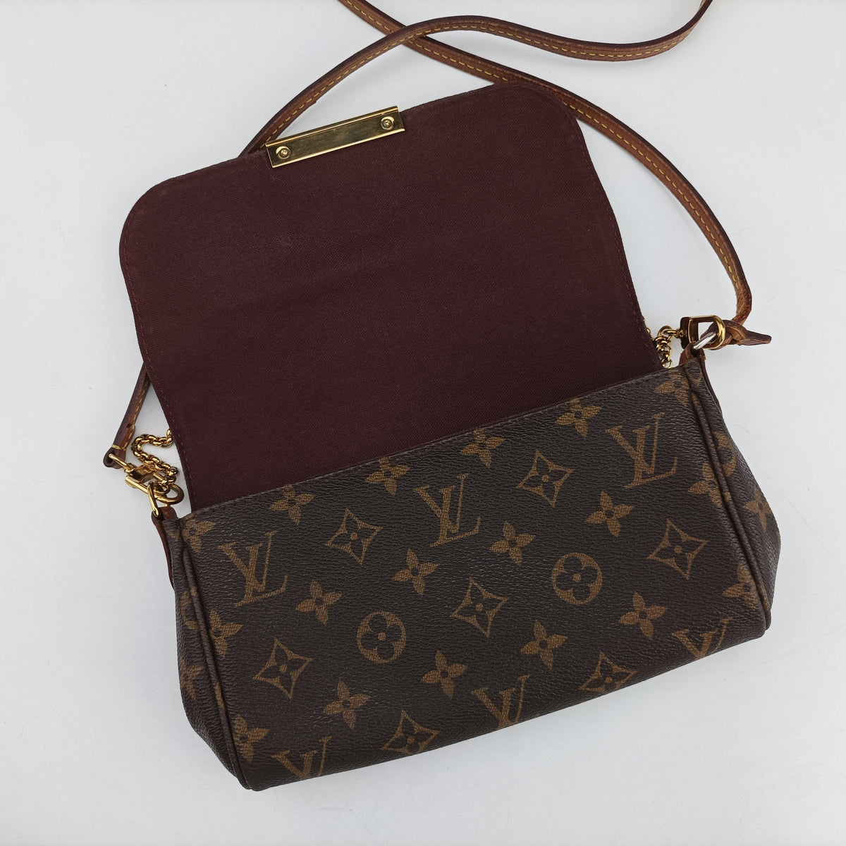 Pre-owned Louis Vuitton FAVORITE PM brown Monogram Canvas M40717 shoulderbag | stylenewstar