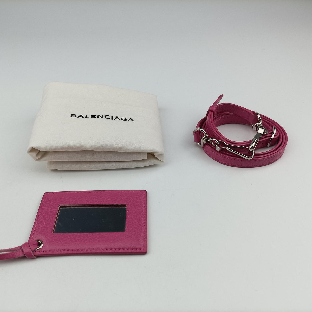 Secondhand Balenciaga Classic City Nano Pink lambskin  shoulderbag | stylenewstar