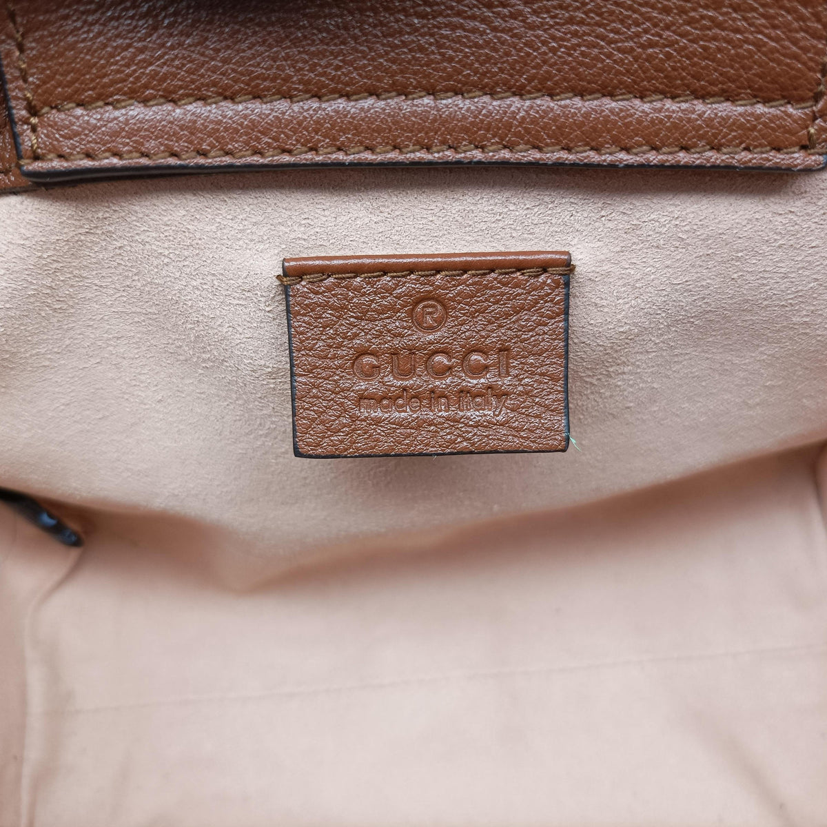 Pre-owned Gucci Diana Mini Brown leather 655661 shoulderbag | stylenewstar