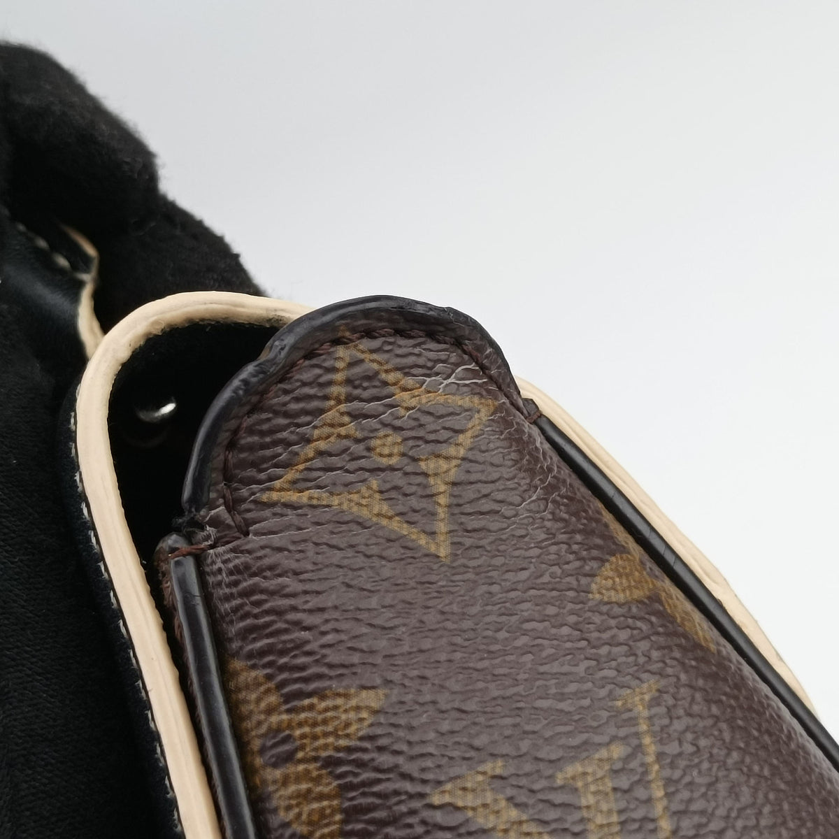 Pre-owned Louis Vuitton Chain It PM Monogram/Brown×Noir Monogram canvas×calf leather M44115 shoulderbag | stylenewstar