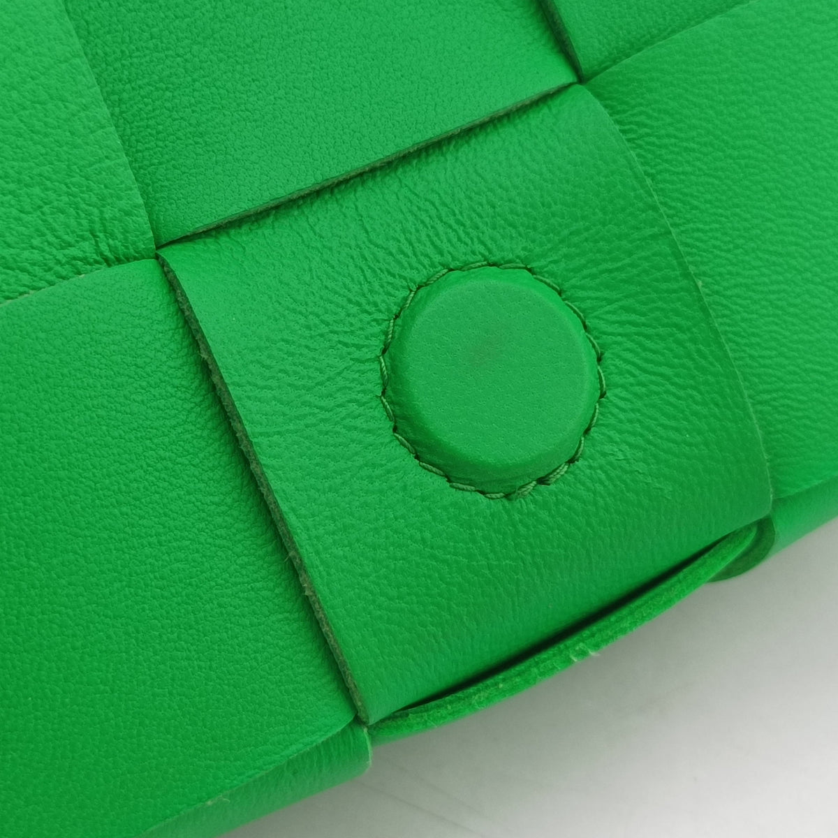 Vintage Bottega Veneta candy cassette Green lambskin  shoulderbag | stylenewstar