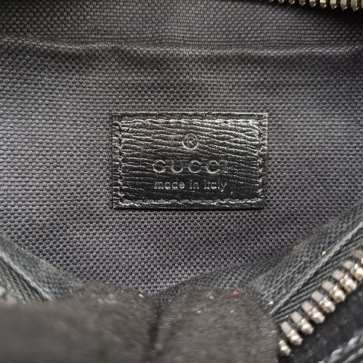 Pre-owned Gucci GG Supreme Retro Black PVC coated canvas 682933 bum bag/waist bag | stylenewstar