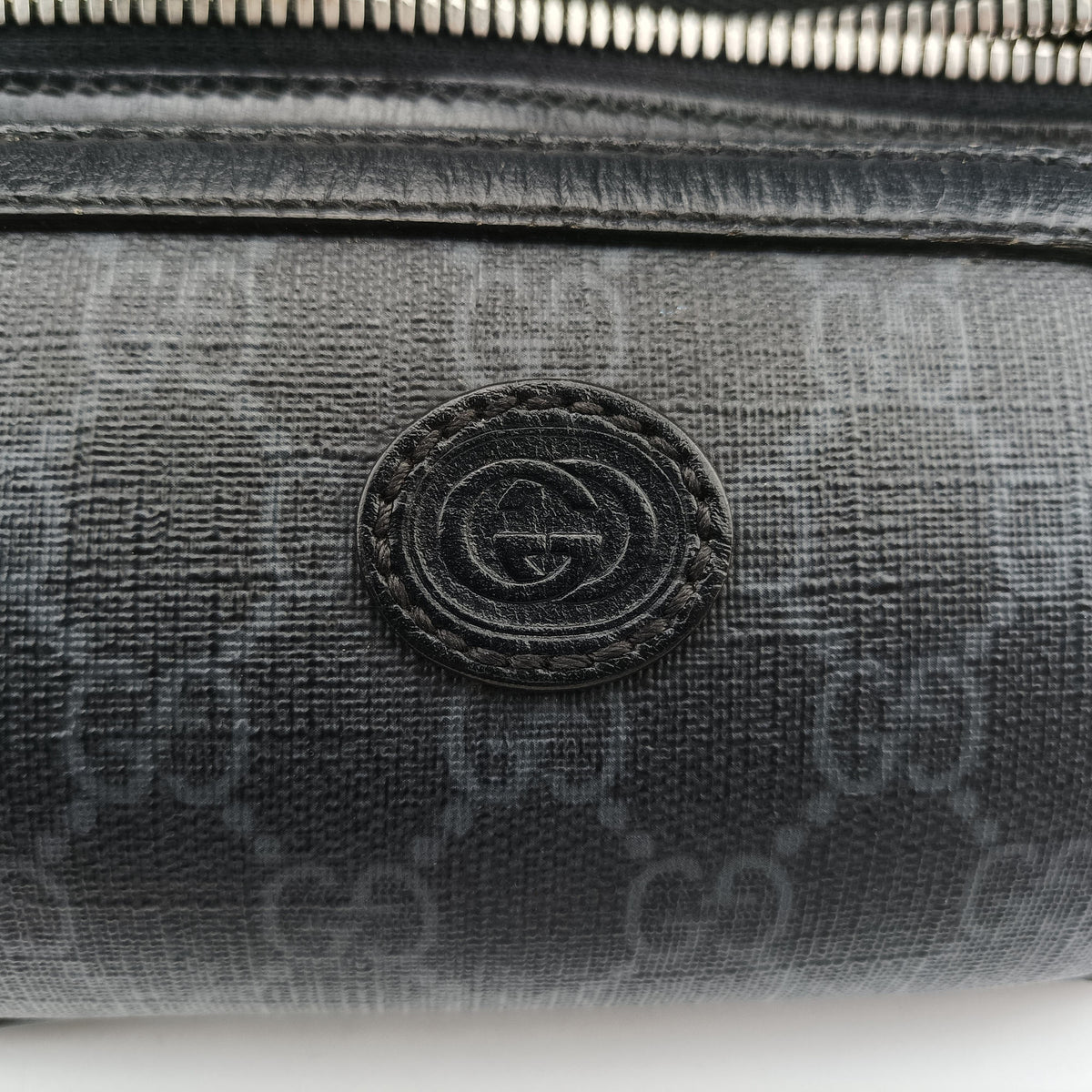 Pre-owned Gucci GG Supreme Retro Black PVC coated canvas 682933 bum bag/waist bag | stylenewstar