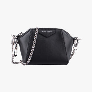 Secondhand Givenchy Antigona Black Leather  shoulderbag | stylenewstar