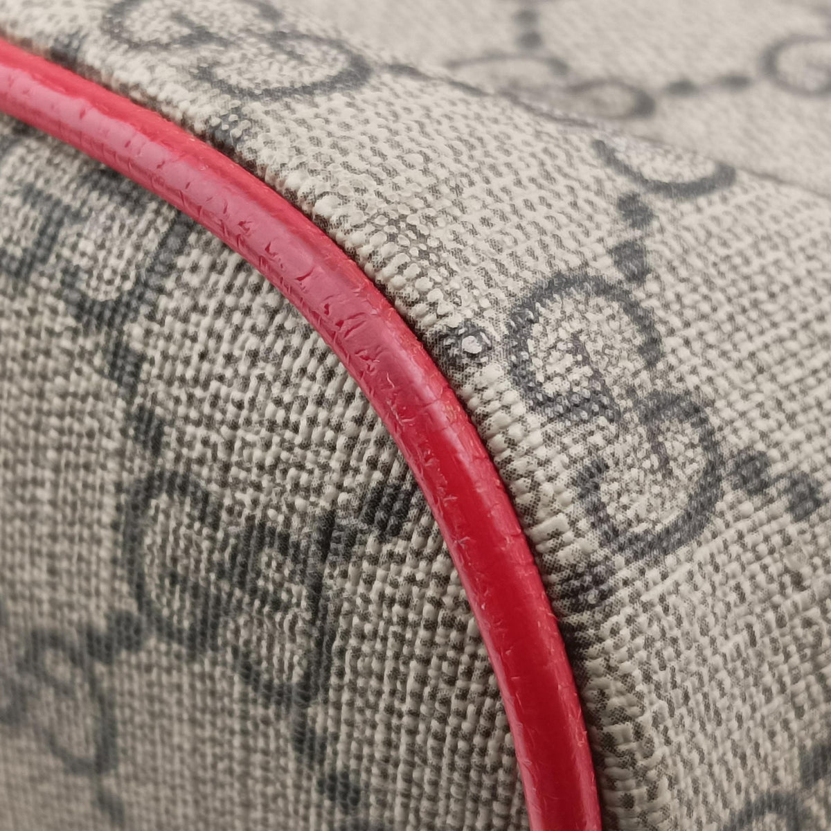 Secondhand Gucci GG Supreme Bosco PATCHED beige×multi PVC coated canvas 473887 shoulderbag | stylenewstar