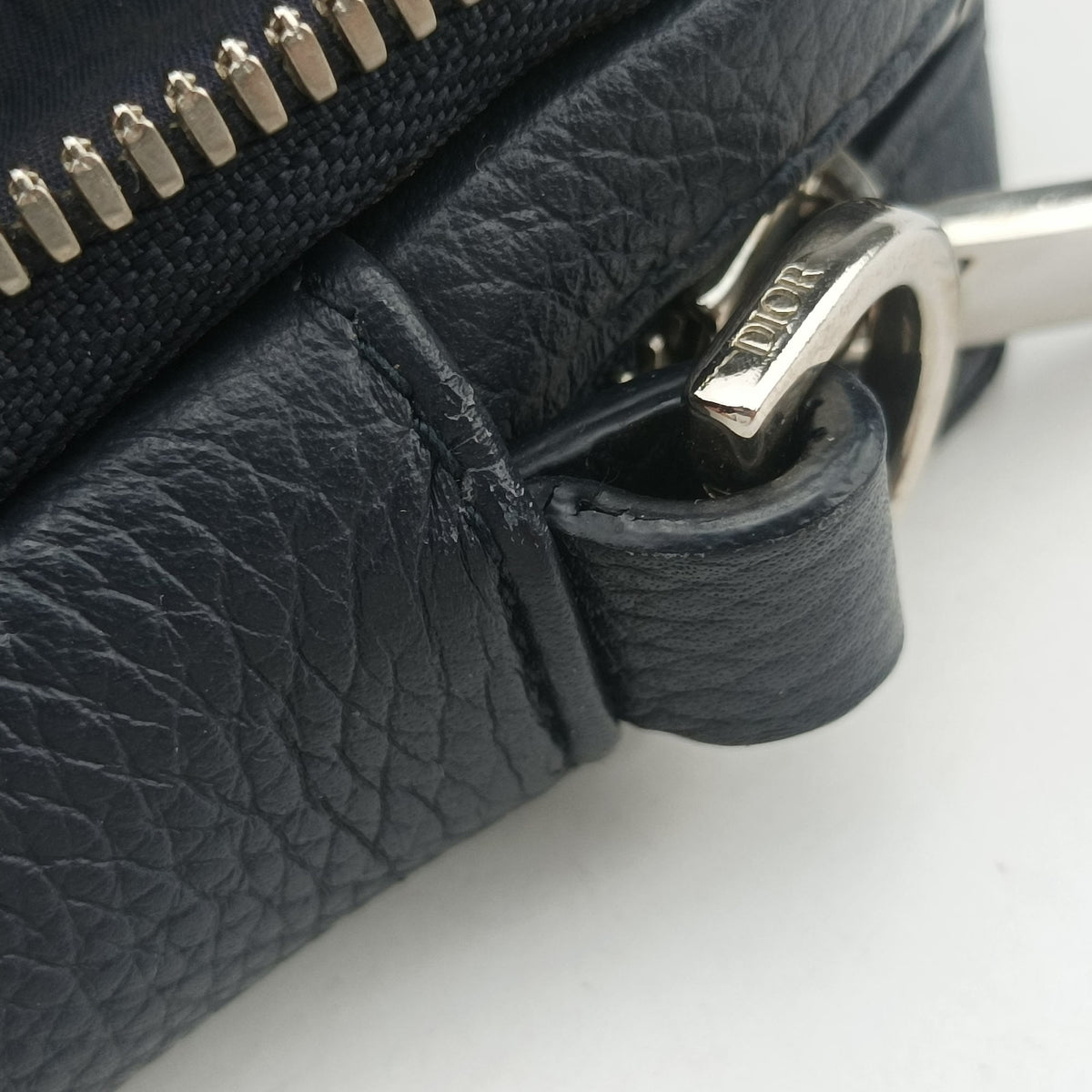Pre-owned Christian Dior Air Jordan Wings Messenger Blue Leather 2NIBC119YWD shoulderbag | stylenewstar