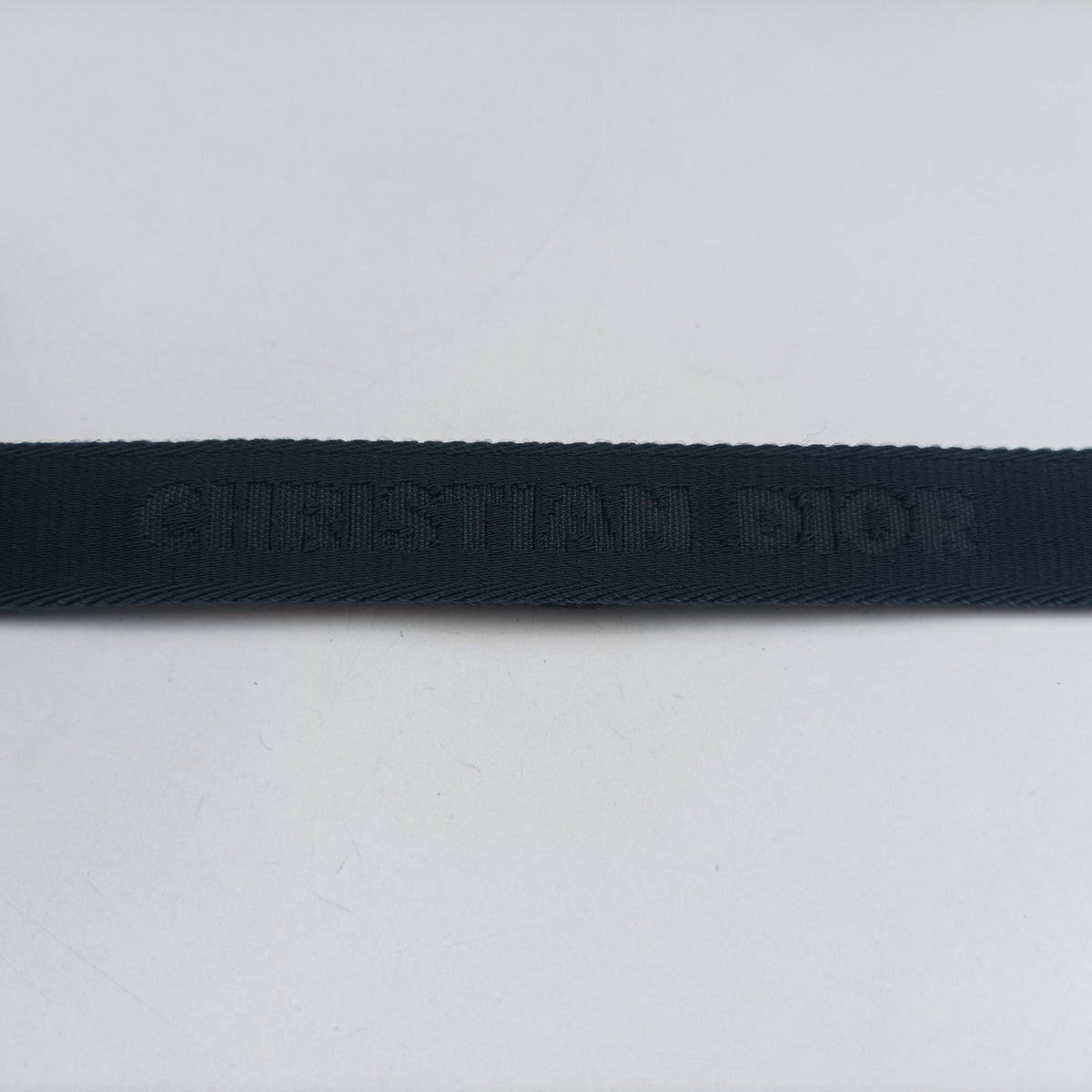 Pre-owned Christian Dior Air Jordan Wings Messenger Blue Leather 2NIBC119YWD shoulderbag | stylenewstar