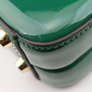 Pre-owned Gucci Sylvie Green Patent Leather 589479 handbag | stylenewstar