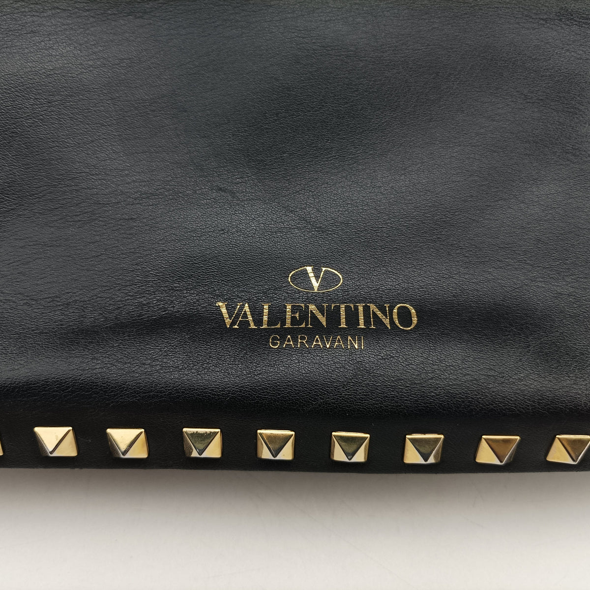 Pre-owned Valentino Rockstud Black Leather  shoulderbag | stylenewstar
