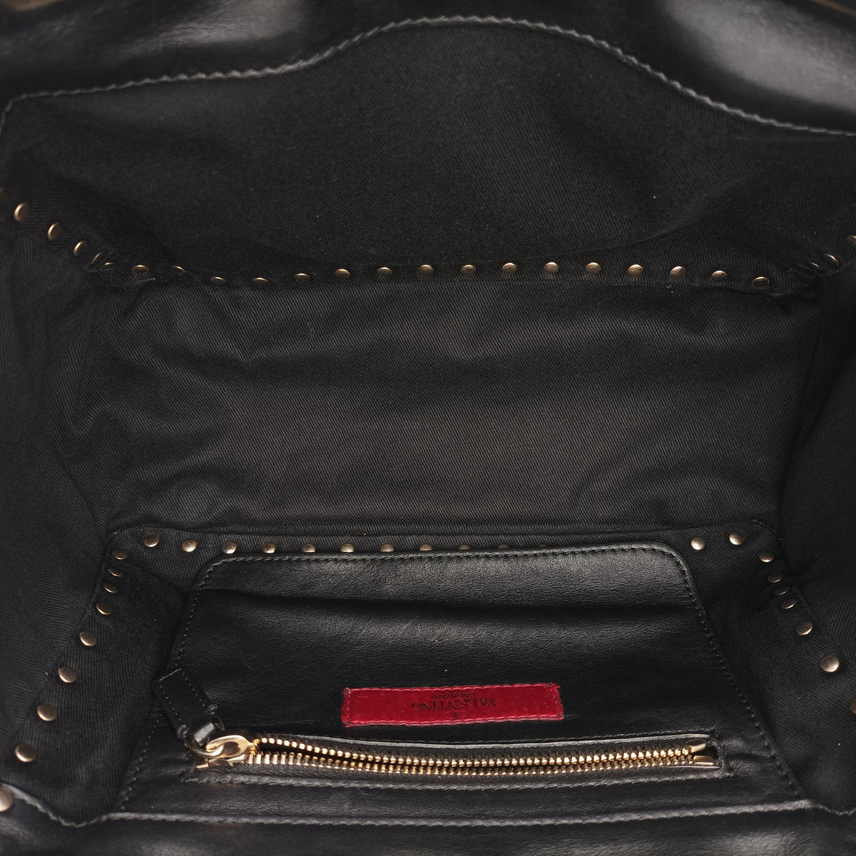 Pre-owned Valentino Rockstud Black Leather  shoulderbag | stylenewstar