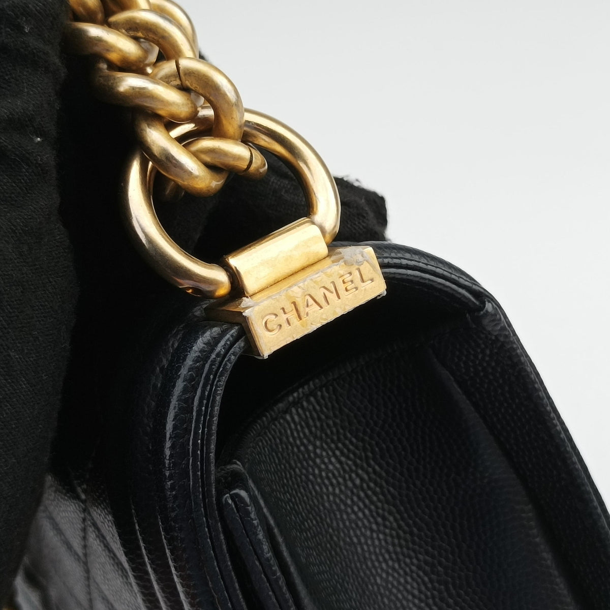 Vintage Chanel BOY CHANEL Black caviar skin A67085 shoulderbag | stylenewstar