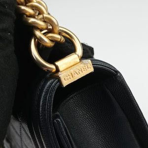 Vintage Chanel BOY CHANEL Black caviar skin A67085 shoulderbag | stylenewstar